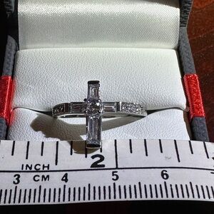 Elegant Silver Cross Ring